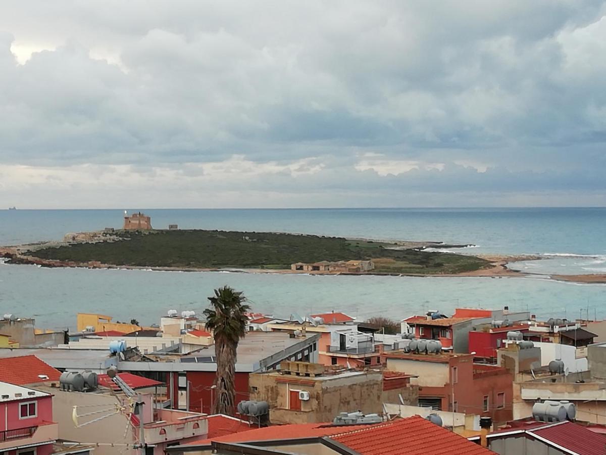 La Trinacria Di Capo Passero Portopalo Di Capo Passero Exterior photo